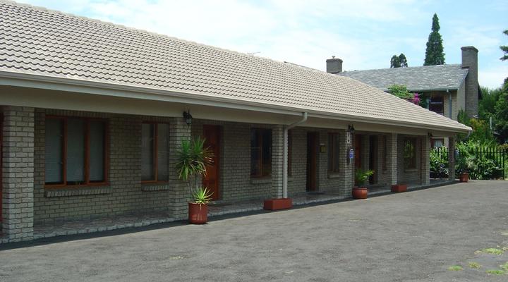 Lens B & B and Guesthouse