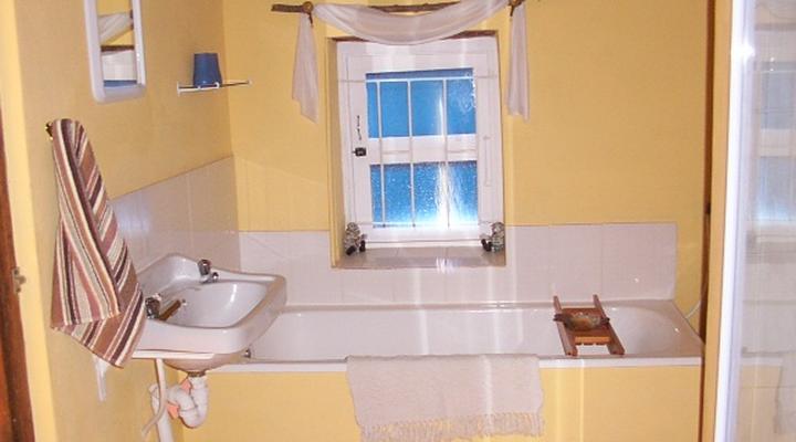 Blouhuis Farm Self Catering Cottage Ladismith
