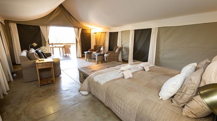 Nyati Safari Lodge