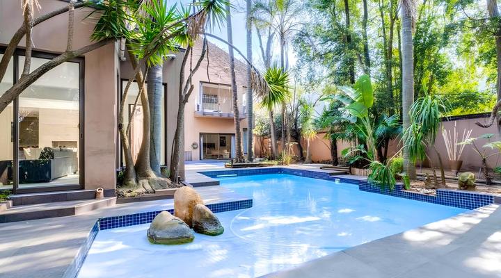 Urban Guest House on Atholl