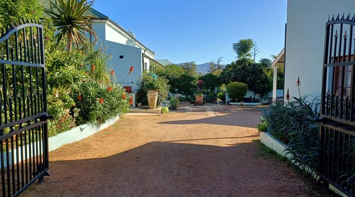 Pool House at the Old Victorian