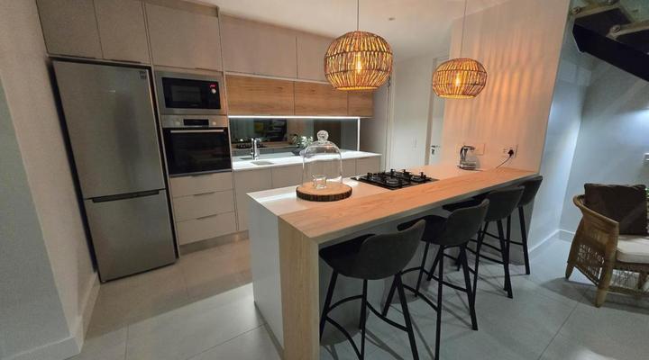 Yzer Heights Relaxed Luxury Stay