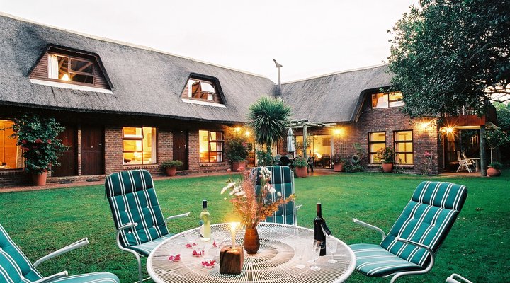 Natures Valley Guest House