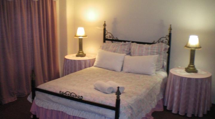 Monati Guest House & Tours