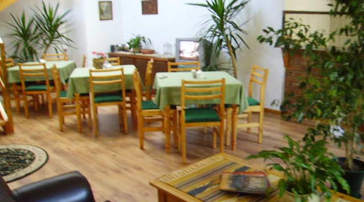 B & B on 23 Hamilton Avenue