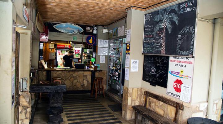 Ansteys Beach Self-Catering and Backpackers