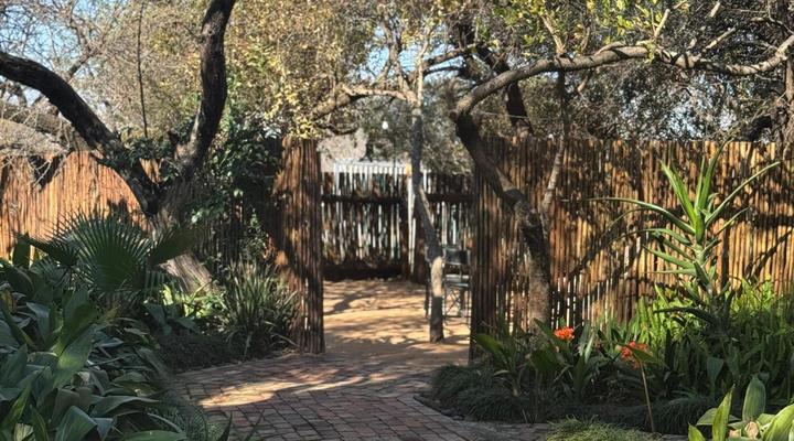 Tshikwalo Guest House