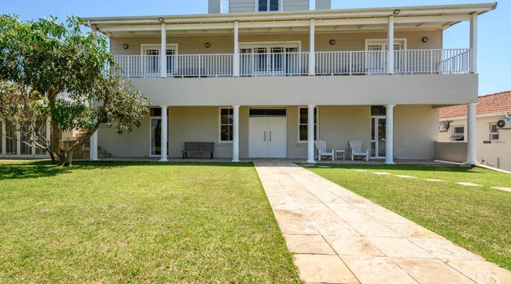 First Avenue Guesthouse