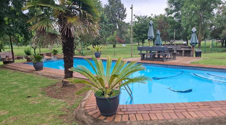 Airport Bird & Game Lodge