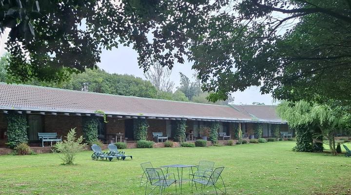 Airport Bird & Game Lodge