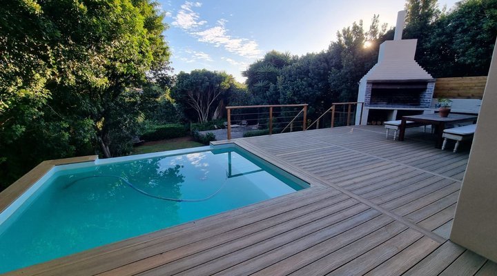 J-Bay Family Home