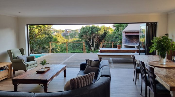 J-Bay Family Home