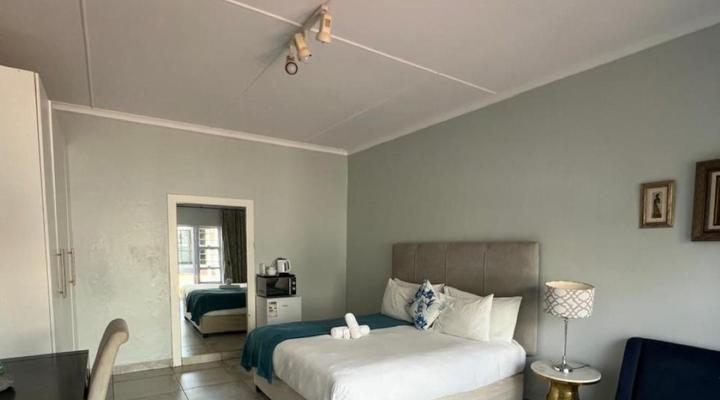 Silver Sevens Guest House