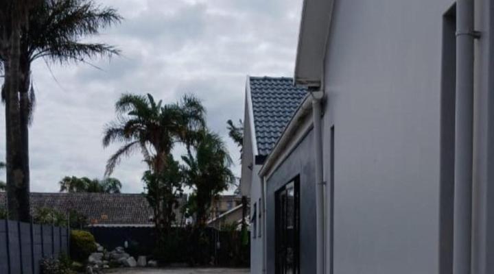 Silver Sevens Guest House - 13 Medefindt Cres