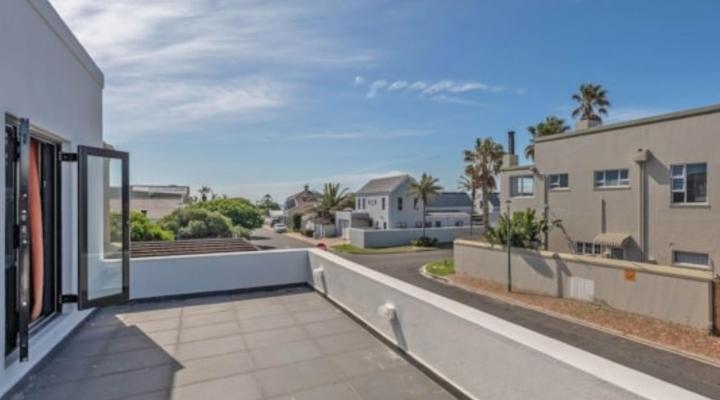 Tradewinds Guest House