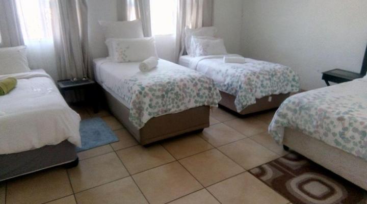 Ntoliwa Bed & Breakfast