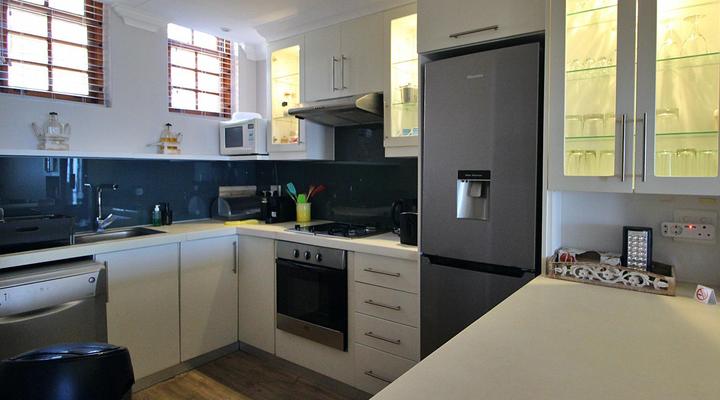 Santos Beach Pavilion - Flat B