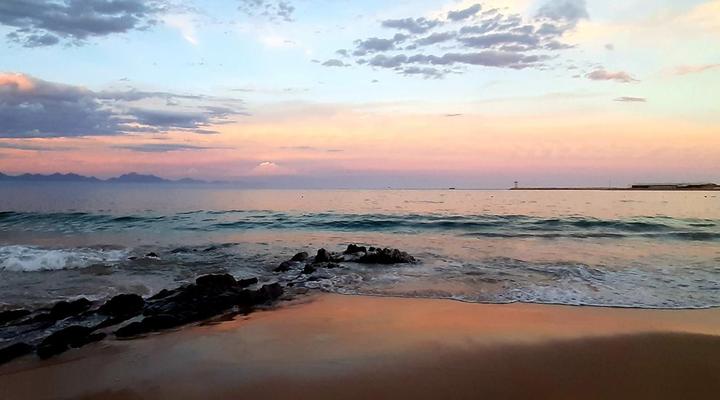 Santos Beach Pavilion - Flat B