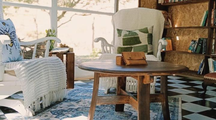 11 Mountain Stream Hot Tub Accommodation