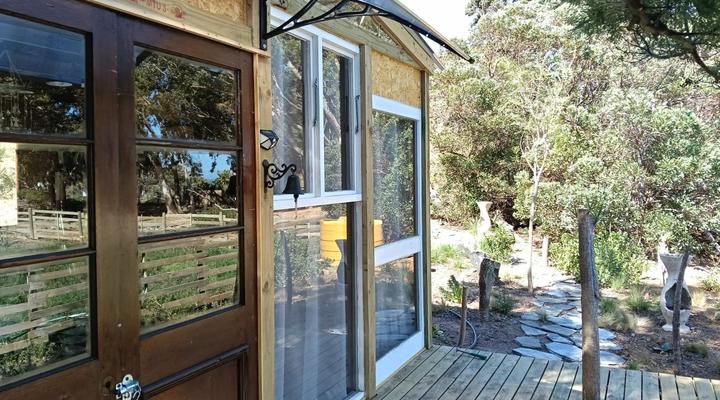 11 Mountain Stream Hot Tub Accommodation