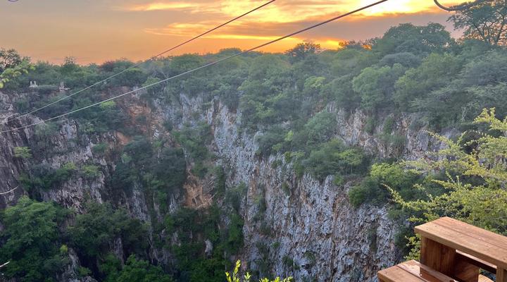 Abenab Lodge & Safaris