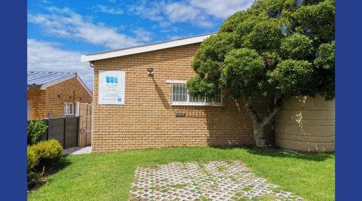 Rest and Sea Self-catering