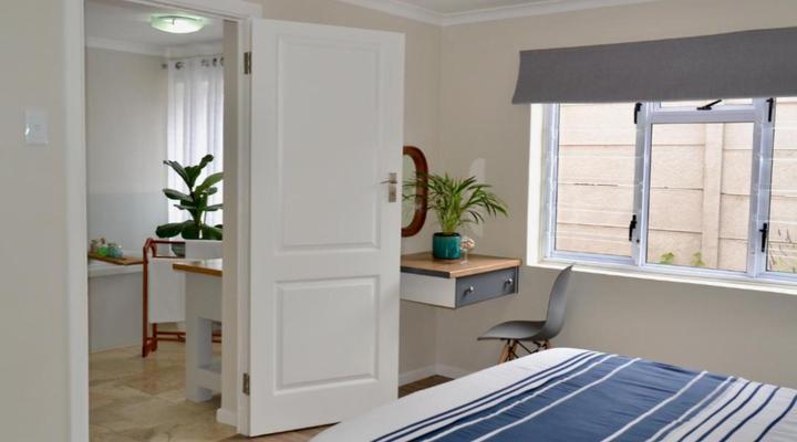 Rest and Sea Self-catering