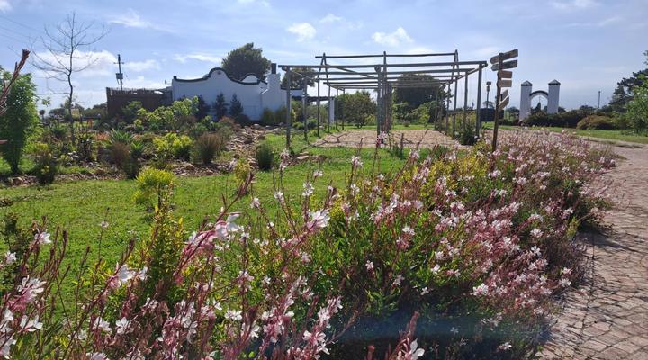 Dunkes Organic Equestrian Estate