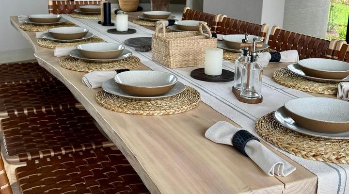 Izakithi River Villa