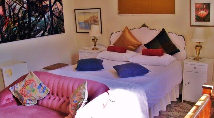 Stonehurst Guest House in Sea Point, Capetown