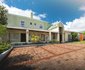 Oak Lodge Guesthouse