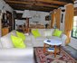 Nglovo House