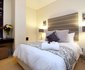 Perfect Position With Stunning Harbour, City Views