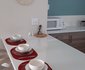 10 Cairns Apartment
