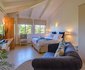 Bachelor Studio 2518