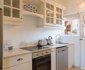 Bachelor Studio 2518