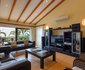 Three Bedroom Luxury Villa 13908