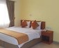 Crown Cottage Hotel