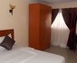 Crown Cottage Hotel