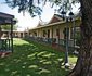 Sundowner Lodge