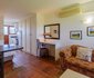 Bachelor Studio 2519