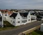  Zetties - Sea front/View