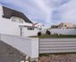  Zetties - Sea front/View