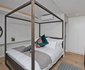 10onQ Apt C9 