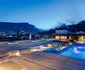 Waterfront Luxury Queen Apartment