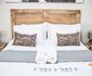 LeNgwenya Private Game Lodge