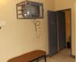 Safety Hotel, Uwani
