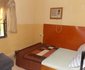 Jumat Guest Inn & Bar