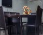 Penny Derik International Suite