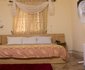 Penny Derik International Suite